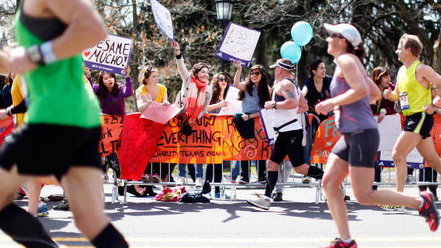 boston-marathon-bombing-romance.jpg